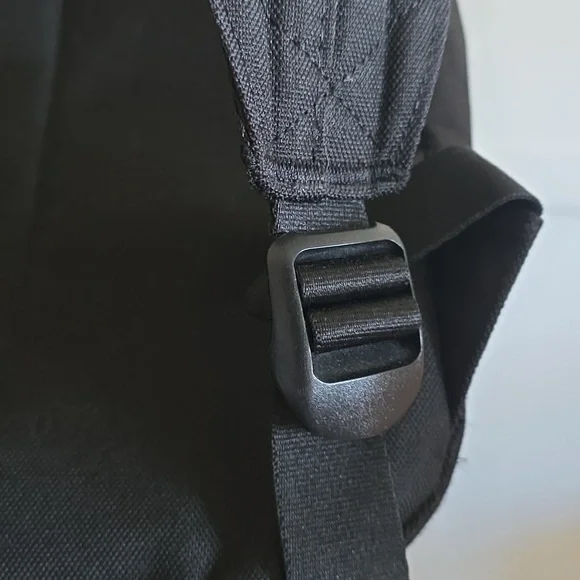 Herschel Supply Company Classic Black Backpack - Picture 9 of 10